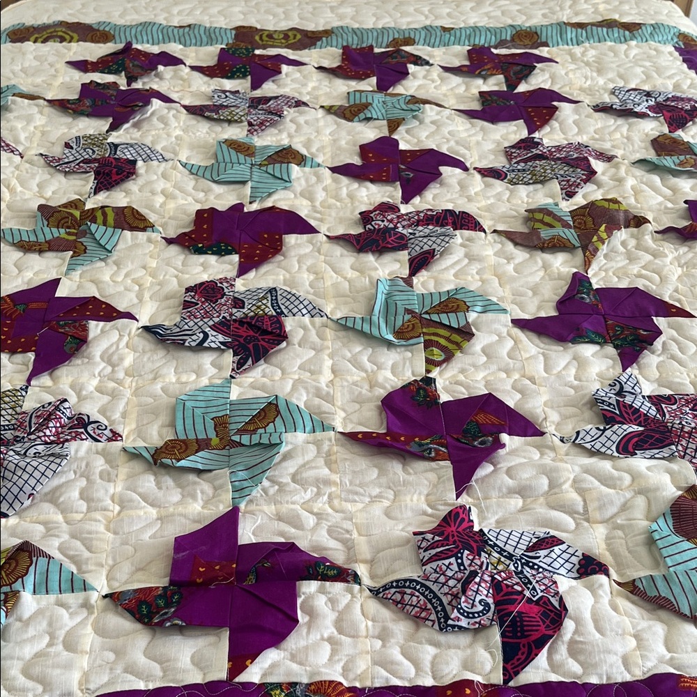 HANDMADE PINWHEEL Quilt Ethnic Fabric Unique STUNNING - Picture 5 of 17